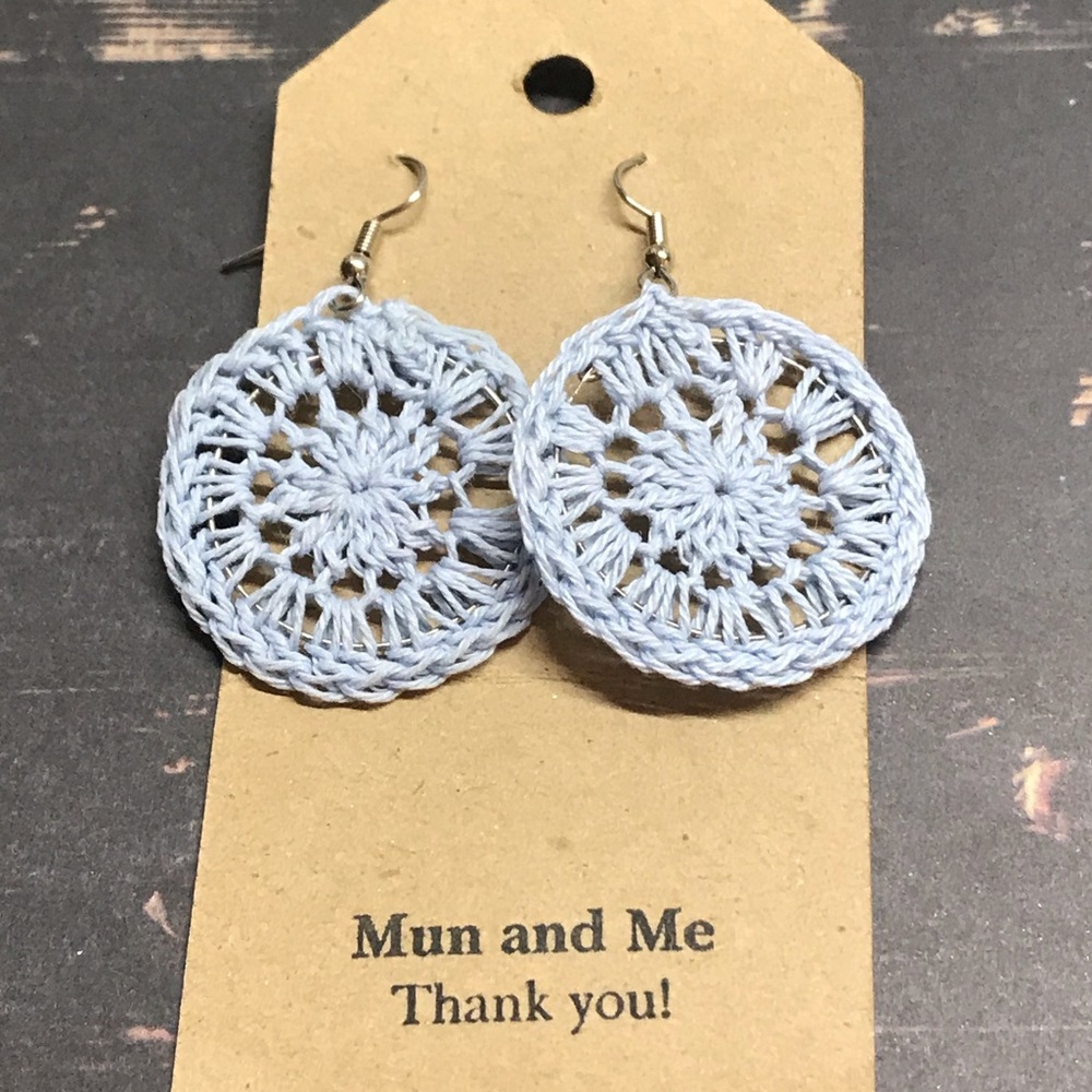 Handmade crochet dangle earrings blue MunandMe - Picture 4 of 4